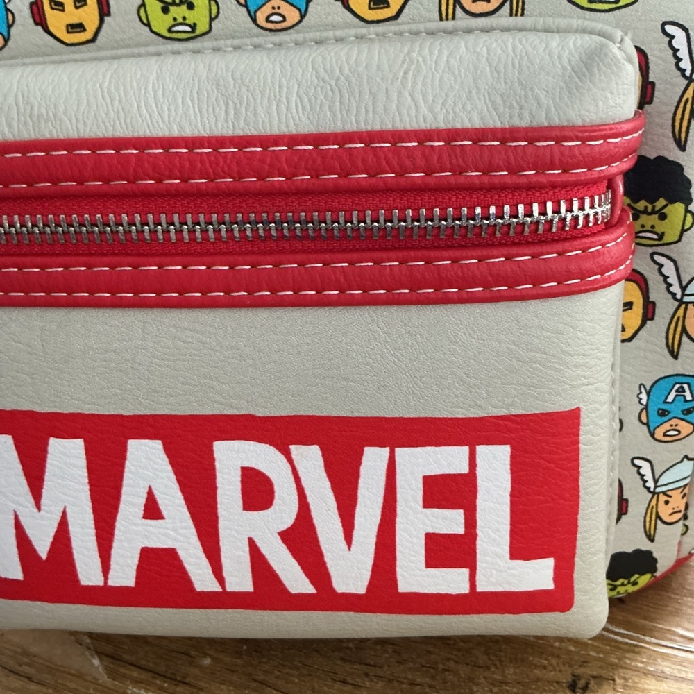 NEW DISNEYLAND 70TH anniversary 
MARVEL STUDIOS AVENGERS CAMPUS
MINI BACKPACK 🎒